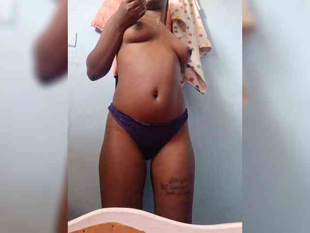 Sweetpussy22 webcam