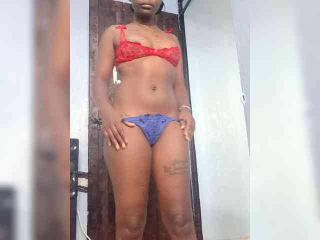 Sweetpussy22 webcam