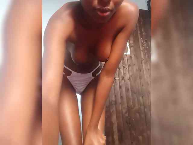 Sweetpussy22 webcam