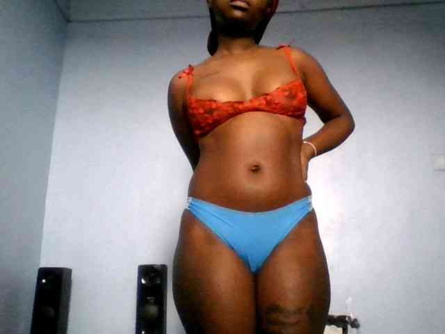 Sweetpussy22 webcam