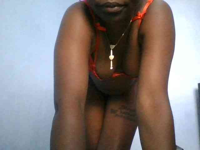 Sweetpussy22 webcam