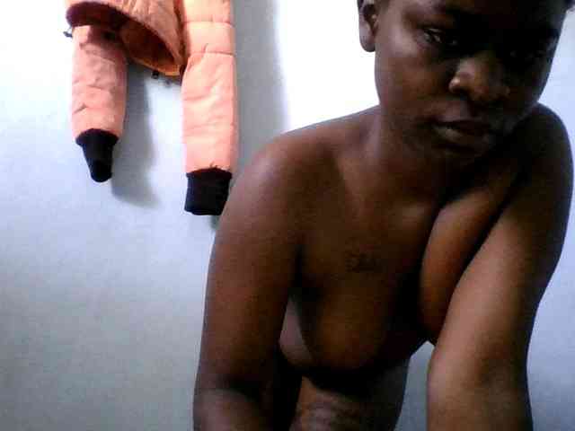 Sweetpussy22 webcam