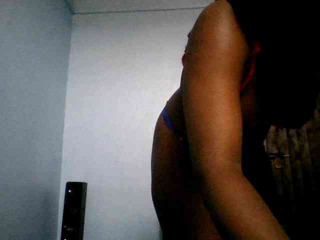 Sweetpussy22 webcam