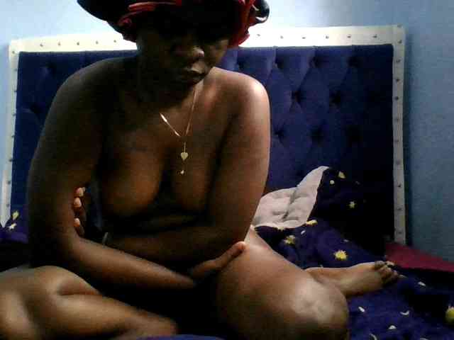 Sweetpussy22 webcam