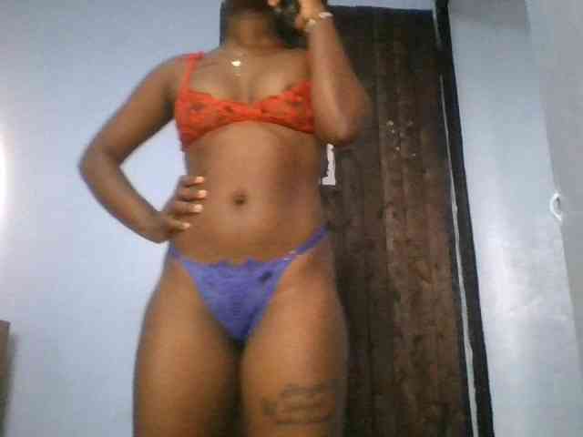 Sweetpussy22 Live Webcam on BongaCams