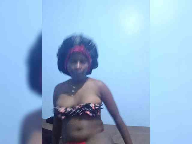 Sweetpussy22 webcam