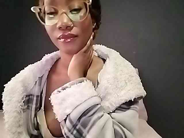 Sexyliciouse webcam