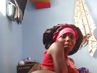 Hornygal21's Live Webcam