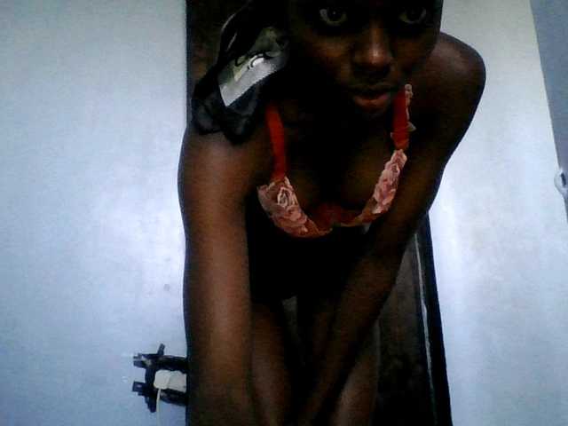 Hornygal21 live cam on BongaCams
