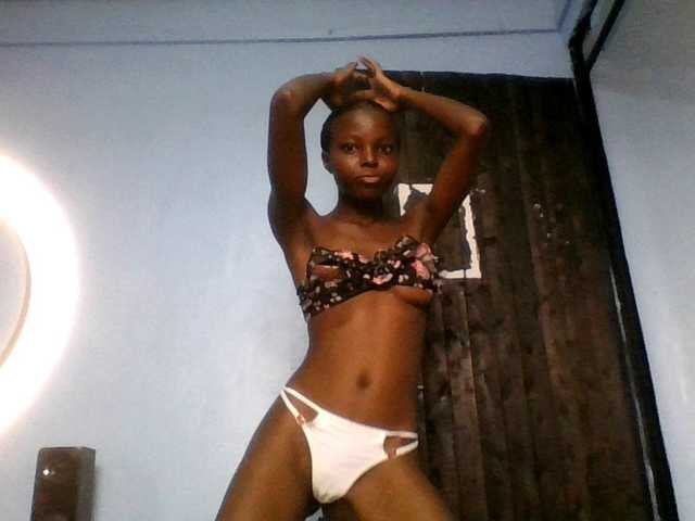 Hornygal21