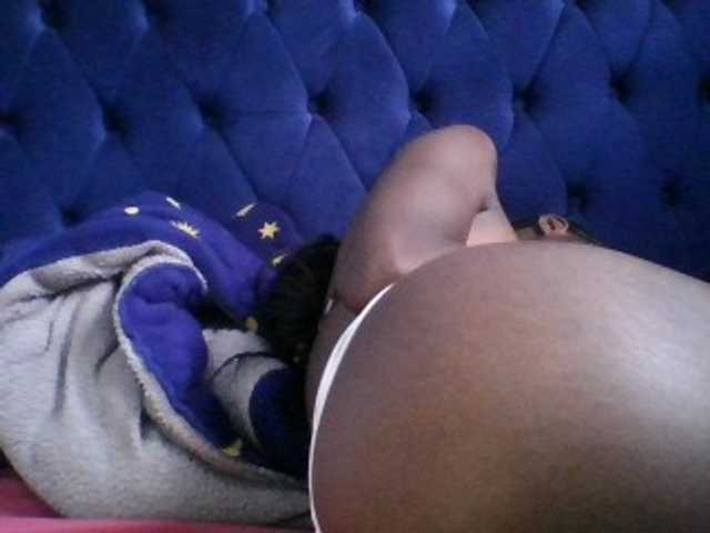 Hornygal21