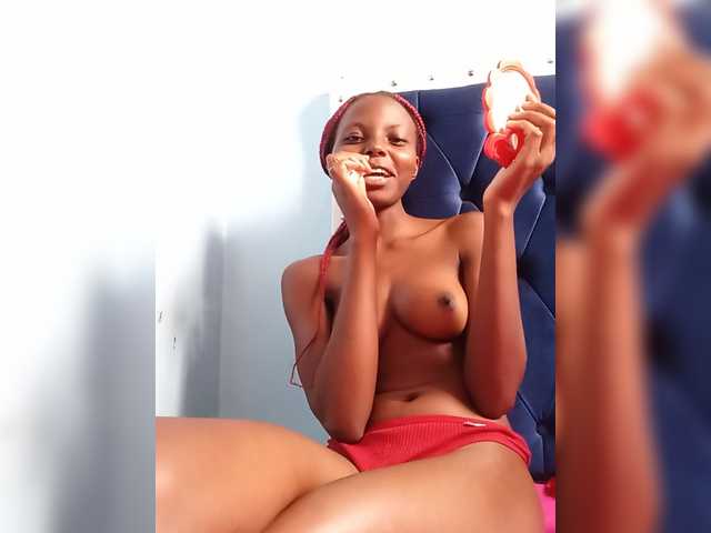 Hornygal21 live cam on BongaCams