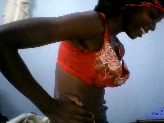 Hornygal21 live cam on BongaCams