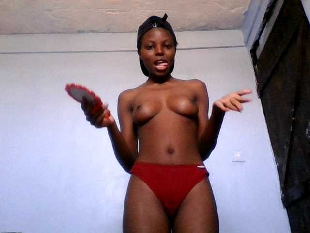 Hornygal21 live cam on BongaCams