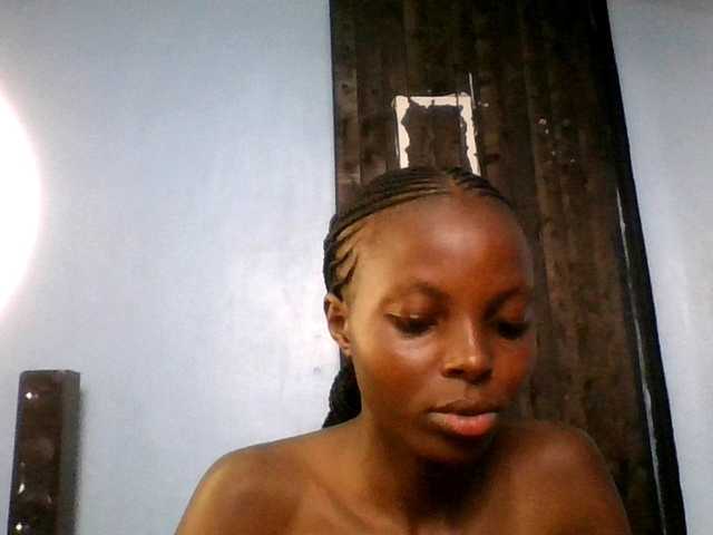 Hornygal21 live cam on BongaCams