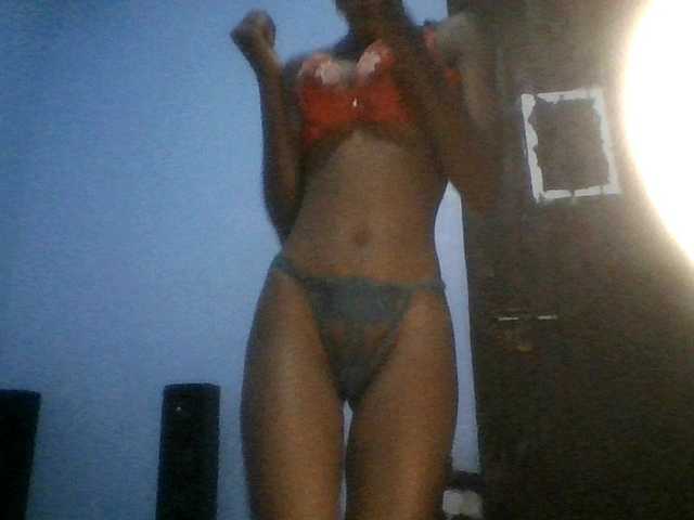 Hornygal21 live cam on BongaCams