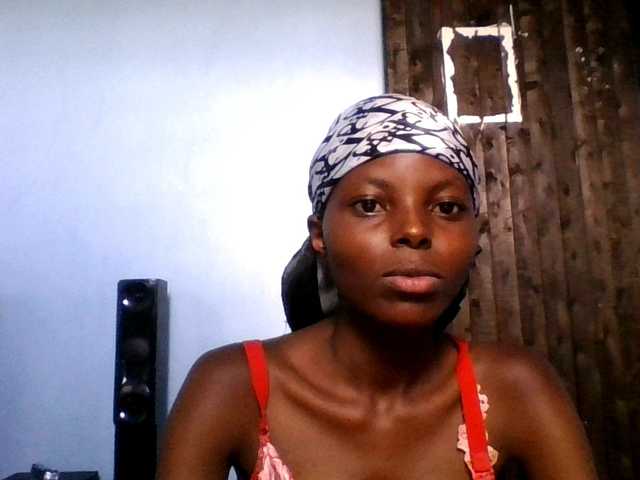 Hornygal21 live cam on BongaCams