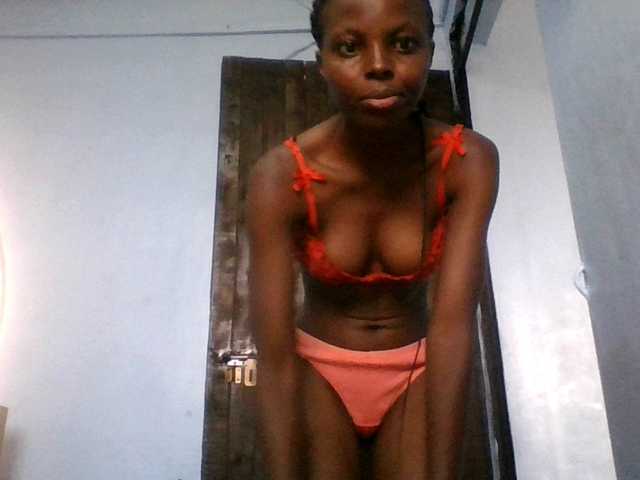 Hornygal21 live cam on BongaCams