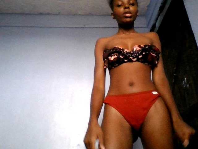 Hornygal21 live cam on BongaCams