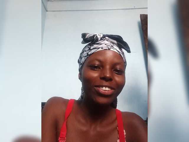 Hornygal21 live cam on BongaCams