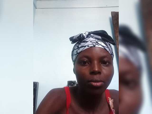 Hornygal21 live cam on BongaCams