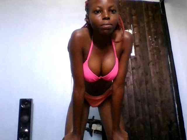 Hornygal21 webcam