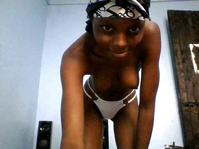 Hornygal21 webcam