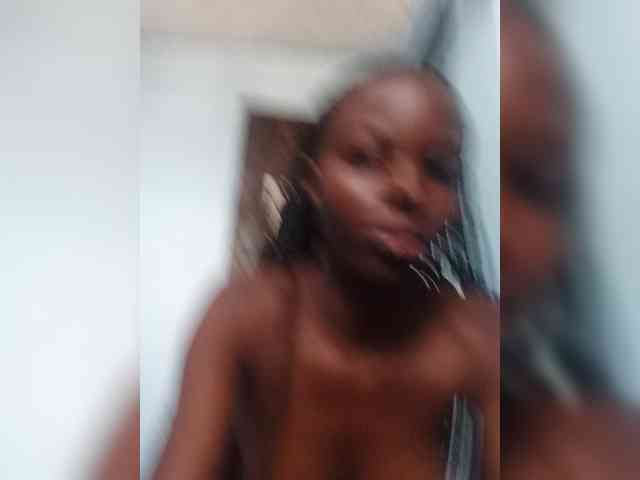 Hornygal21 webcam