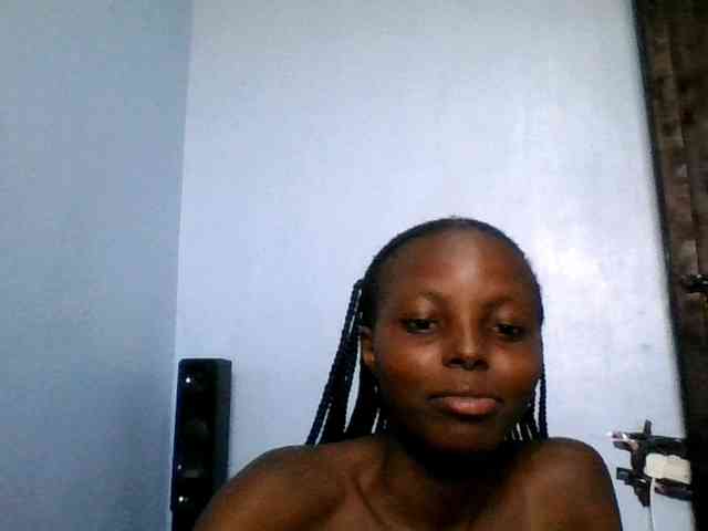 Hornygal21 webcam