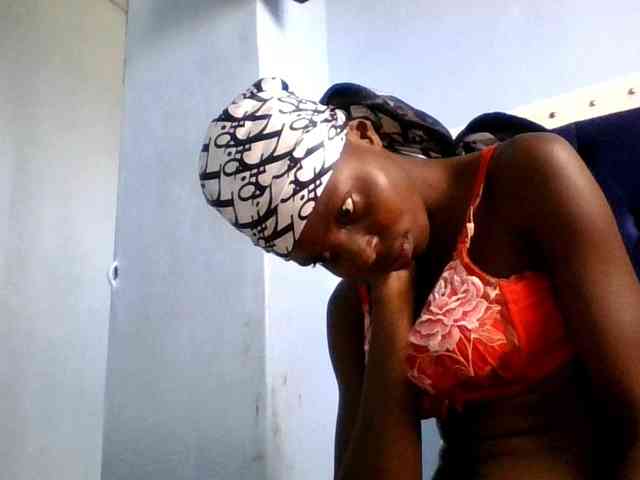Hornygal21 webcam