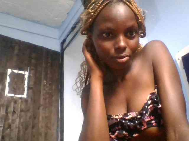 Hornygal21 webcam