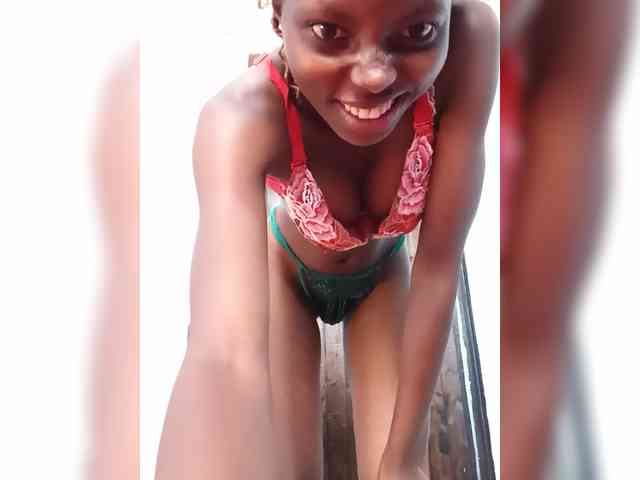 Hornygal21