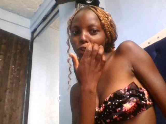 Hornygal21 webcam