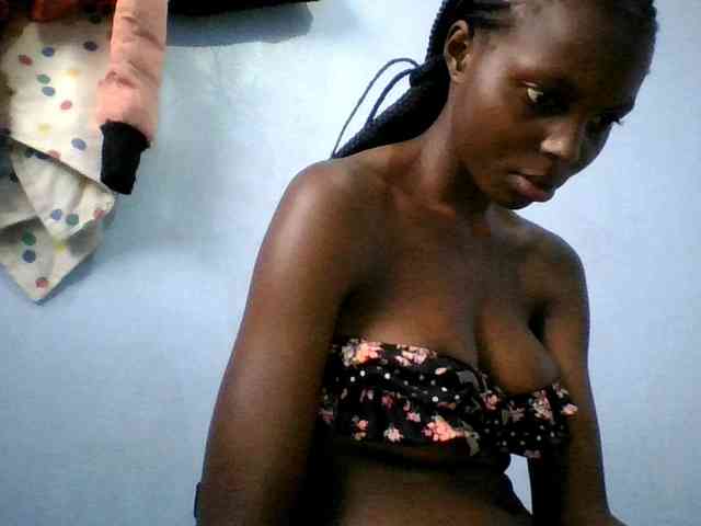 Hornygal21 webcam