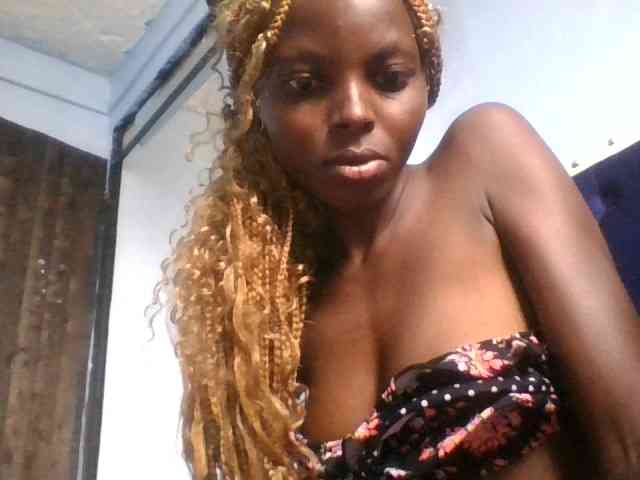 Hornygal21 webcam