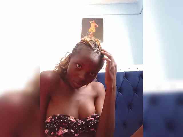 Hornygal21 webcam