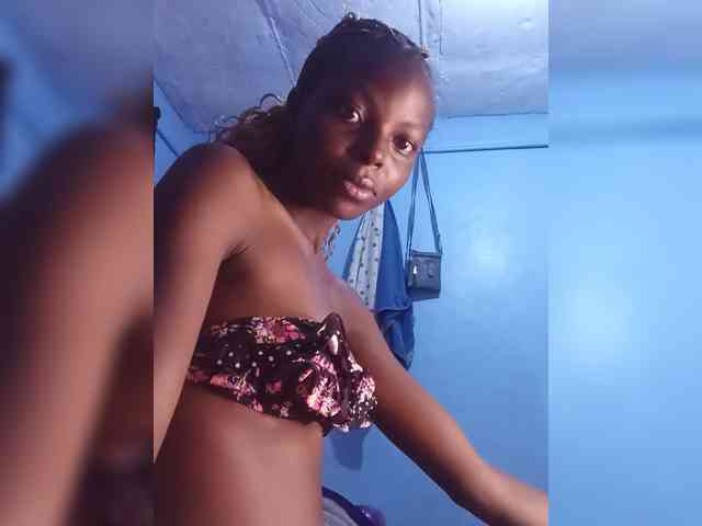Hornygal21 Live Webcam on BongaCams