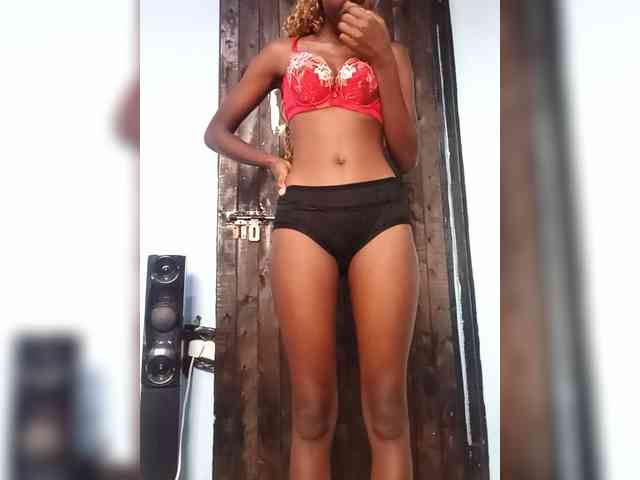 Hornygal21 webcam