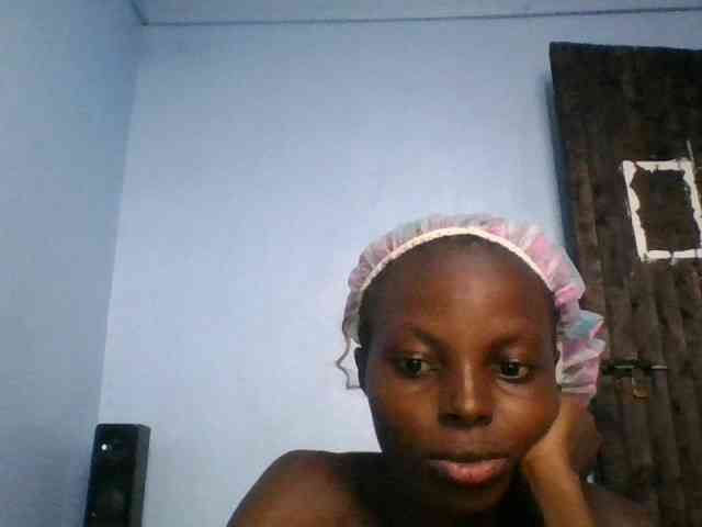 Hornygal21 webcam