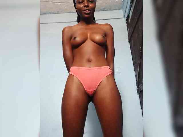 Hornygal21 webcam