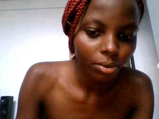 Hornygal21 webcam