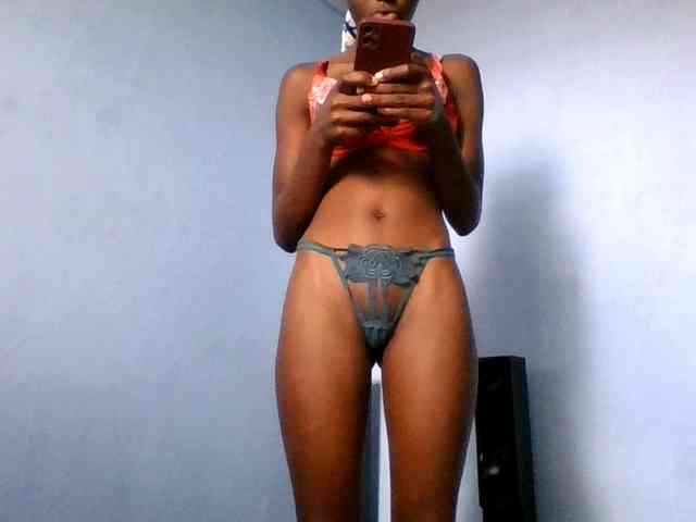 Hornygal21