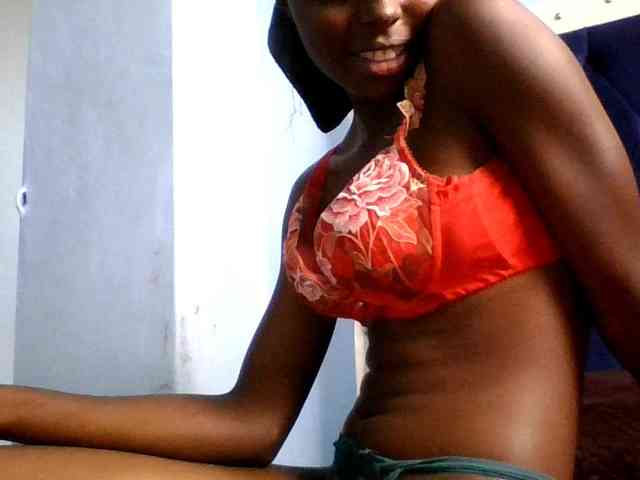Hornygal21 webcam
