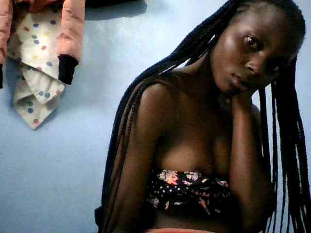 Hornygal21 webcam