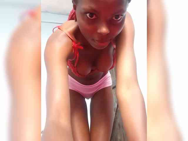 Hornygal21 webcam