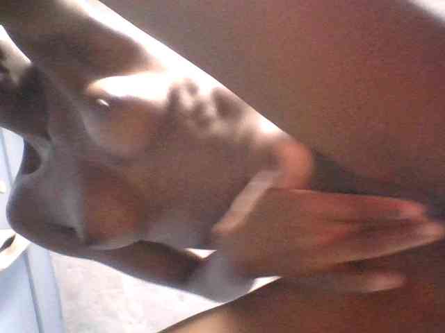 Hornygal21 webcam