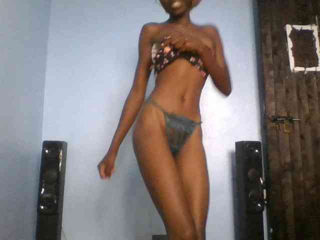 Hornygal21 webcam