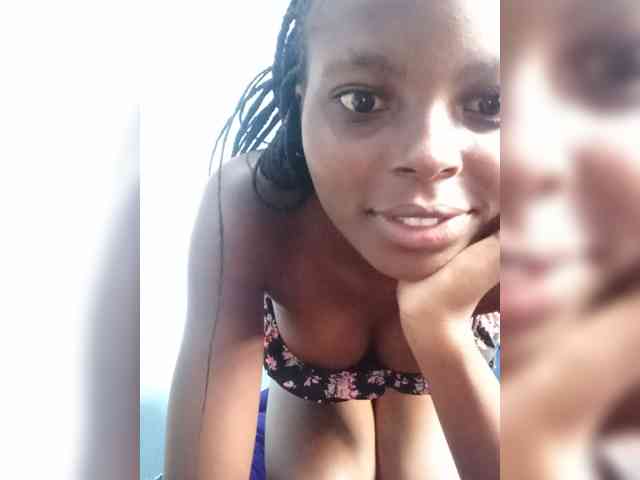 Hornygal21 webcam