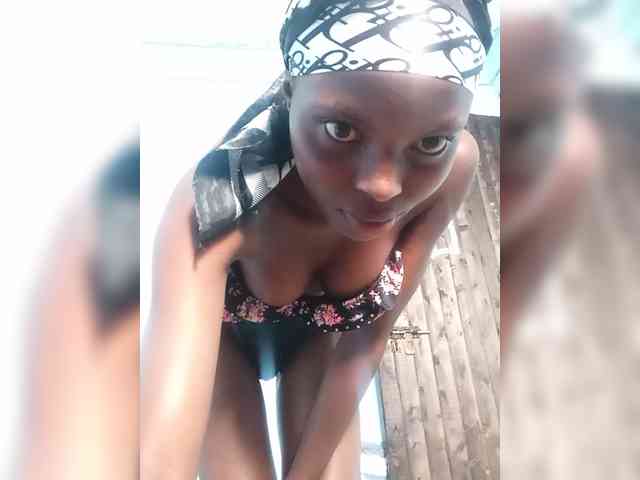 Hornygal21