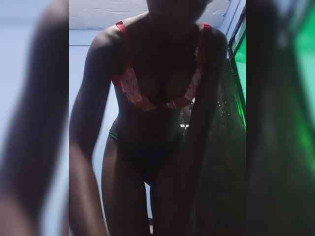 Hornygal21 webcam